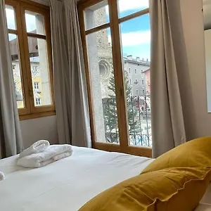 https://el-cadi-centrico-alojamiento-en-puigcerda-cerdanya.catalonia-hotels.com